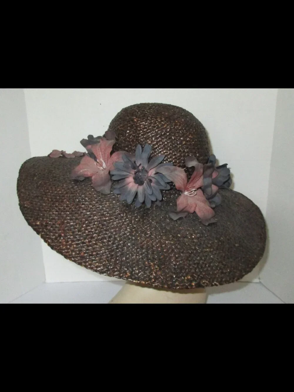 Vintage 1950s Dilly Brown Straw Wide Brim Cartwheel Sun Hat Trimmed w/Flowers